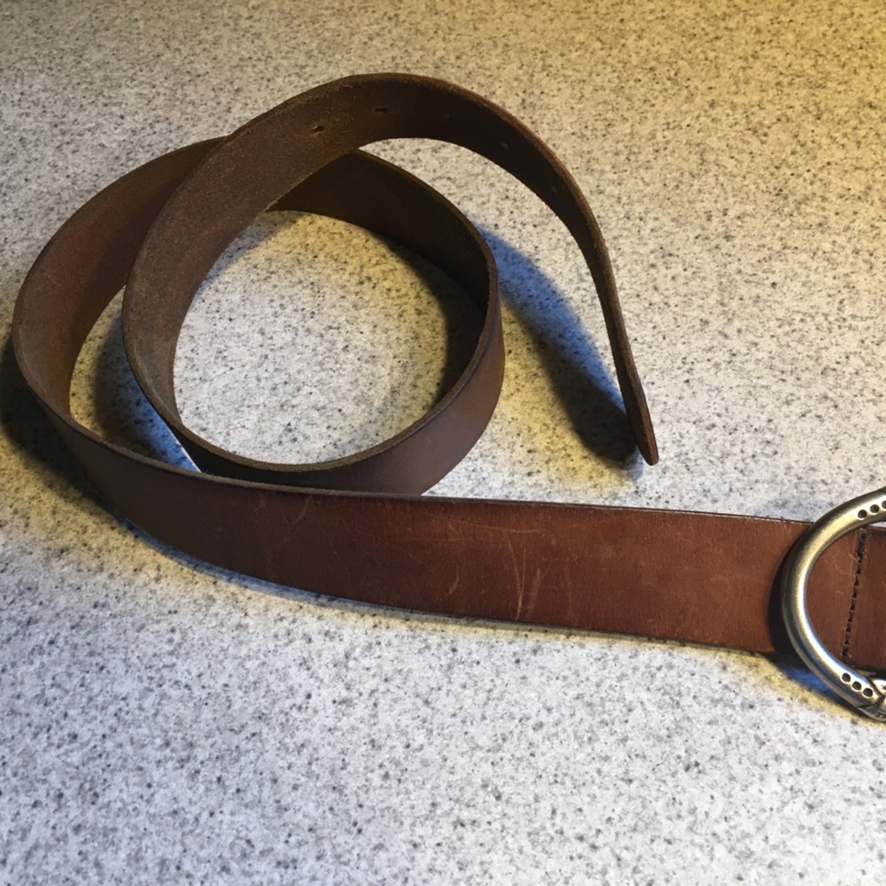 Used American Eagle belt. 1.5” wide, 43” overall (35-39” adjustment range).